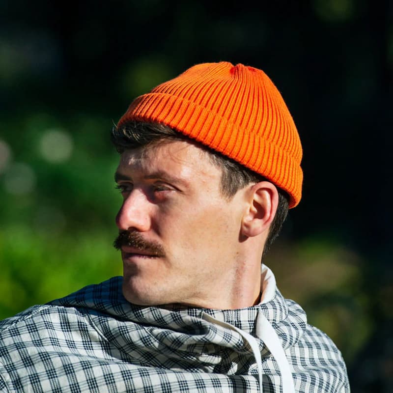 定番リブ編みビーニー