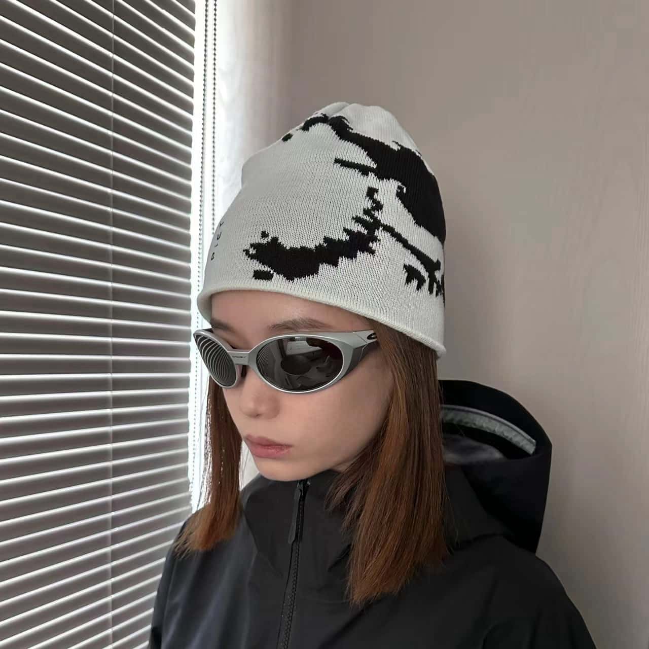 モーションラインビーニー